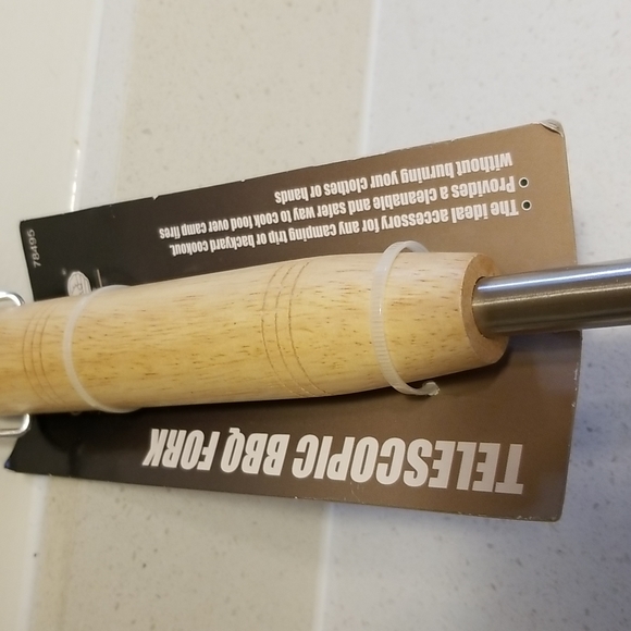 Telescopic Stainless Steel BBQ Fork - Picture 2 of 5